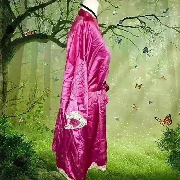 Victoria’s Secret Hot Pink Satin Robe With Beige Lace - Picture 8 of 10